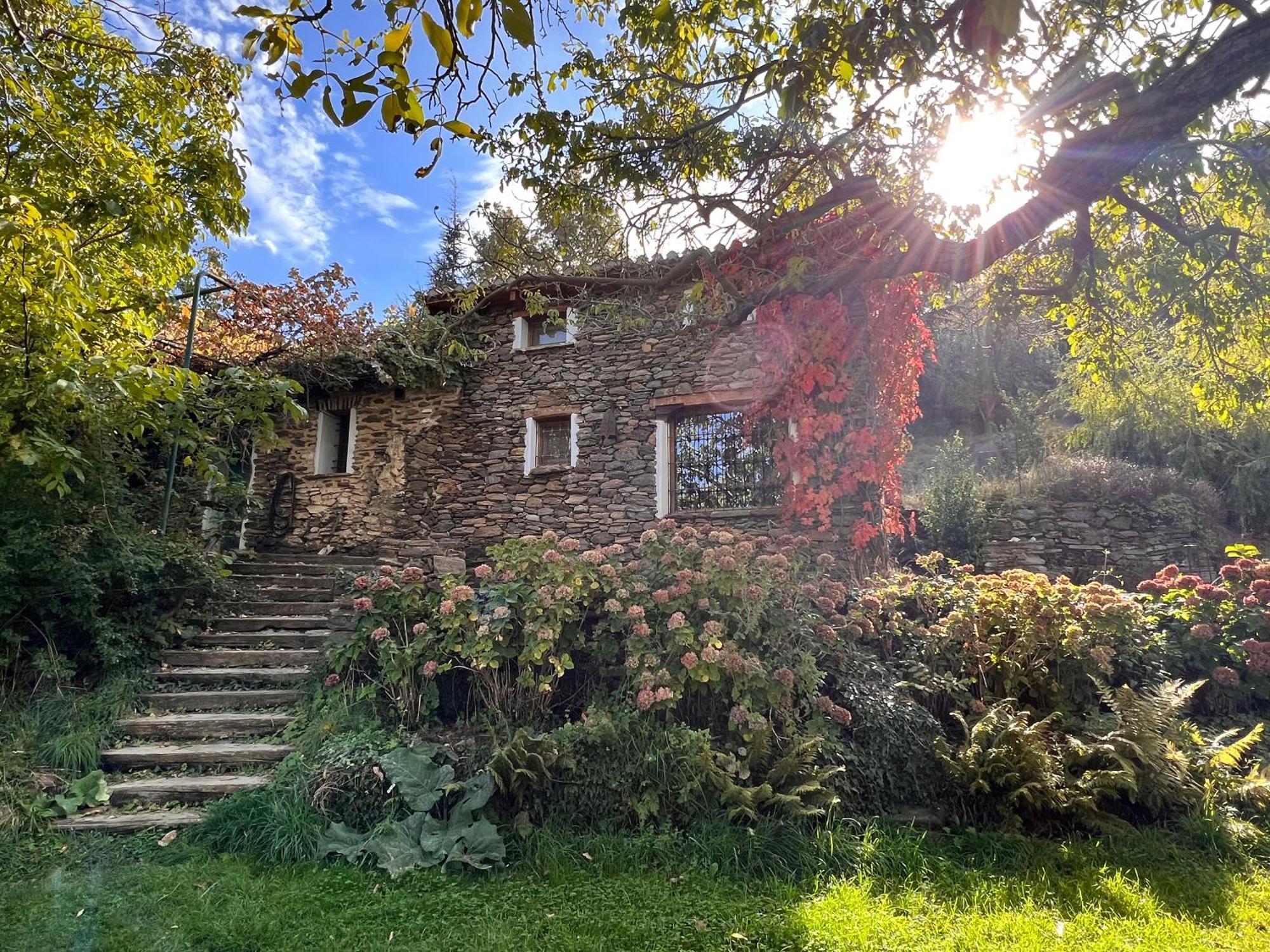 Вилла La Casa Del Nogal Гуэхар-Сьерра Экстерьер фото