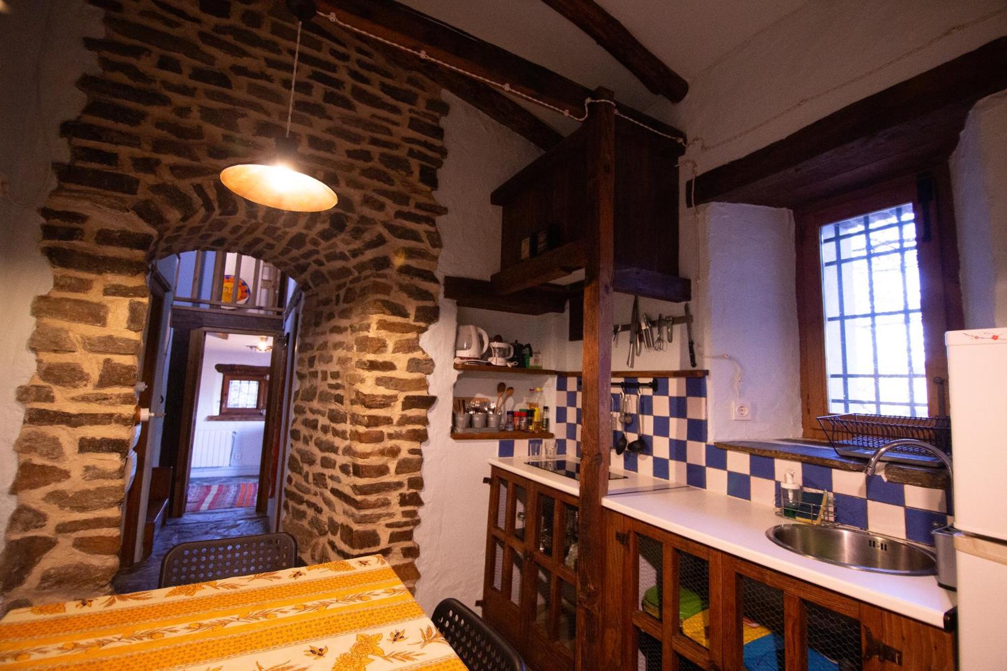 Вилла La Casa Del Nogal Гуэхар-Сьерра Экстерьер фото